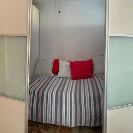 Apartment First Line Of The Sea Benalmádena Zewnętrze zdjęcie
